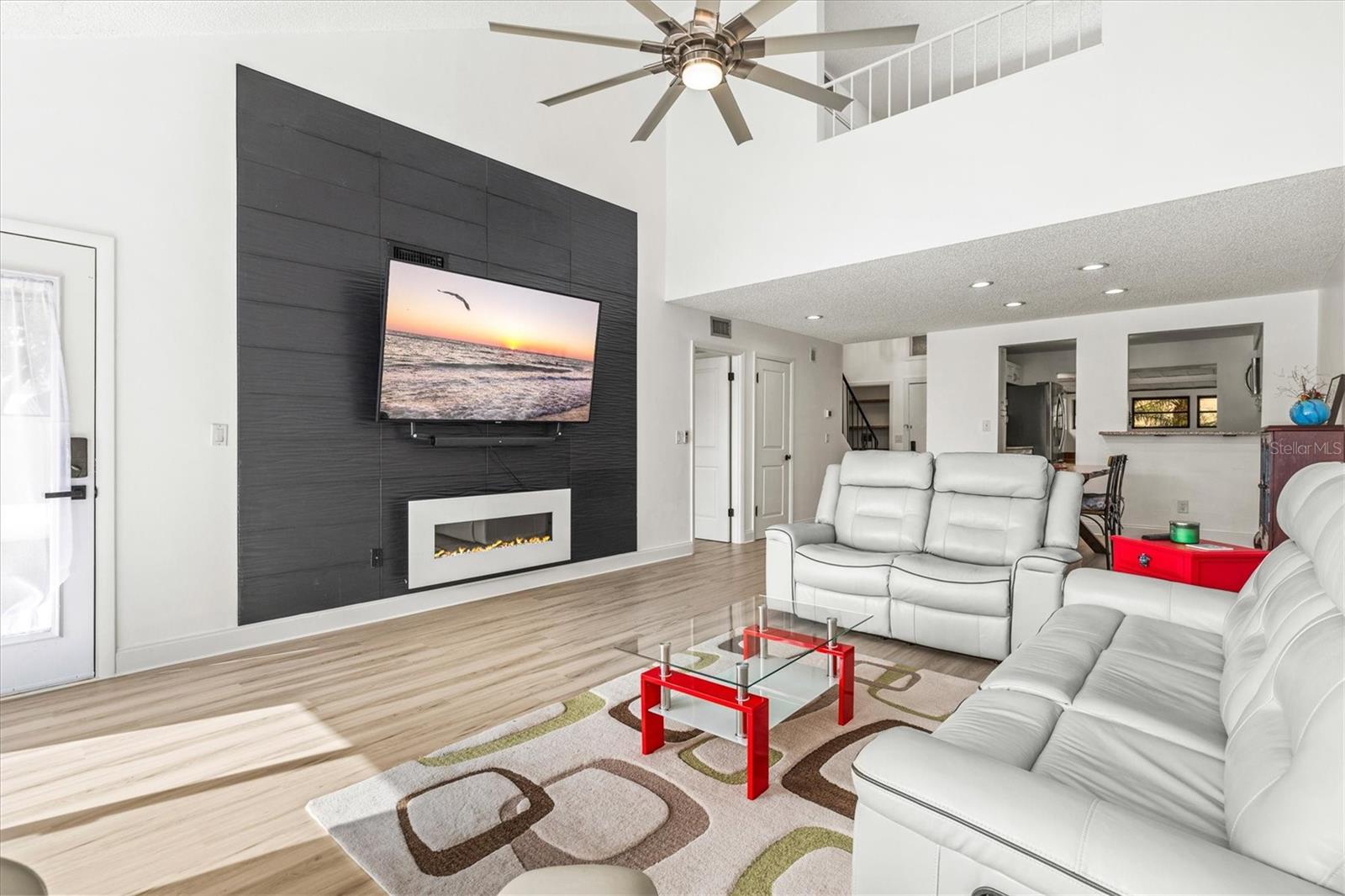 MEADOWLAKE II - Residential