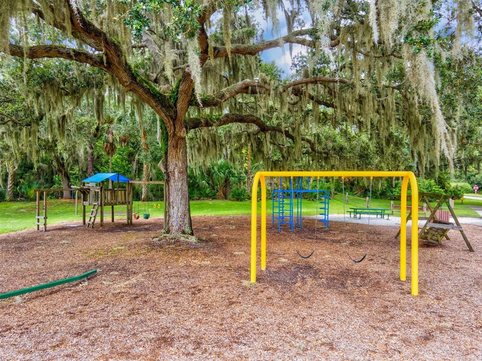 MEADOWLAKE II - Residential