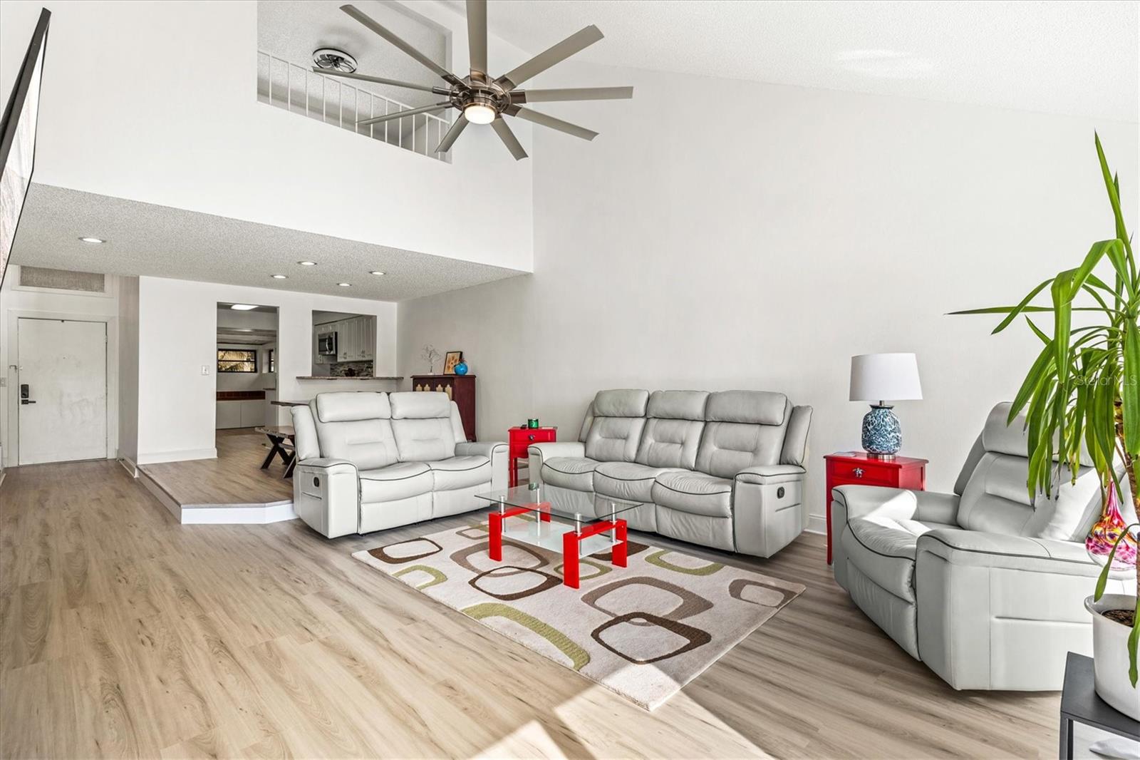 2453 CRISPIN COURT F4