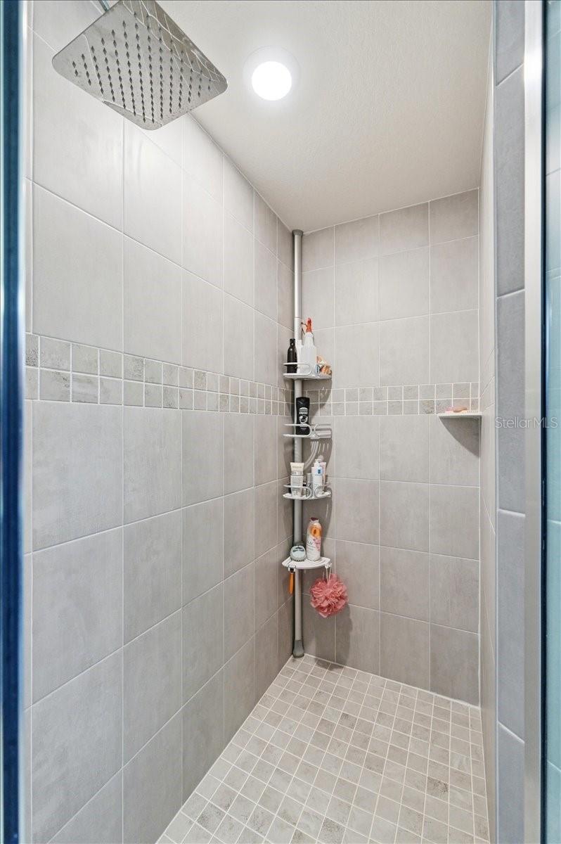 HUNTERS CROSSING PH 4 - Residential
