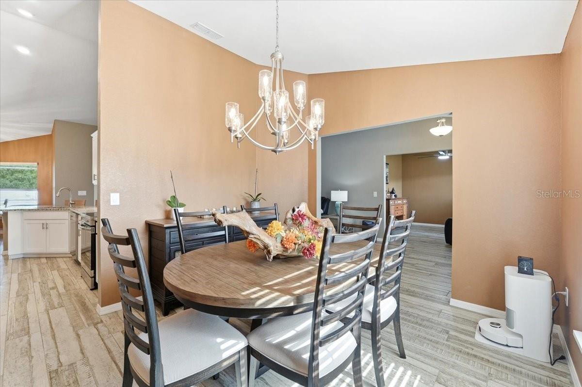HUNTERS CROSSING PH 4 - Residential