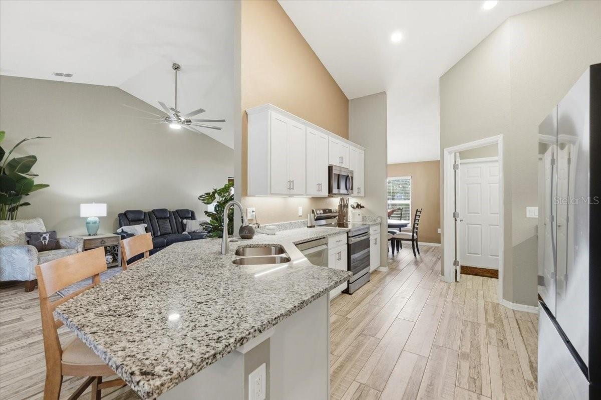 HUNTERS CROSSING PH 4 - Residential