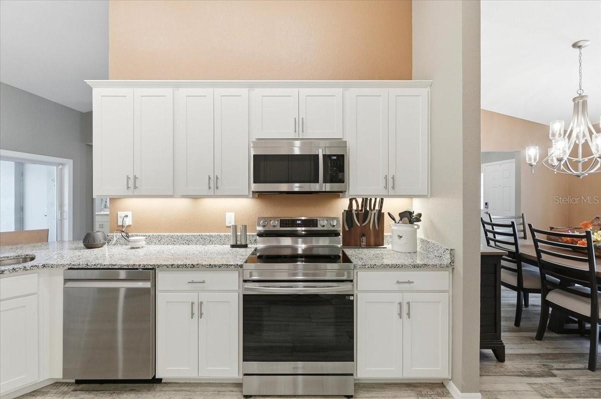 HUNTERS CROSSING PH 4 - Residential