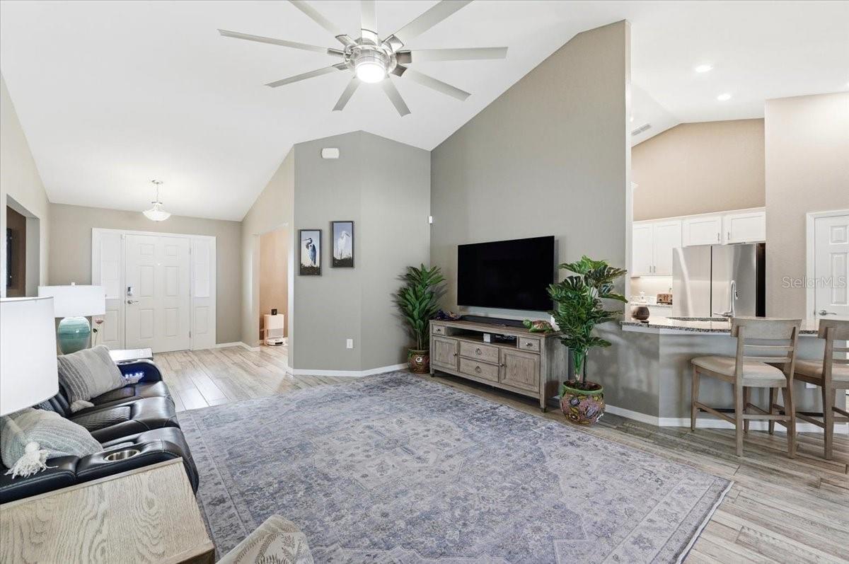 HUNTERS CROSSING PH 4 - Residential