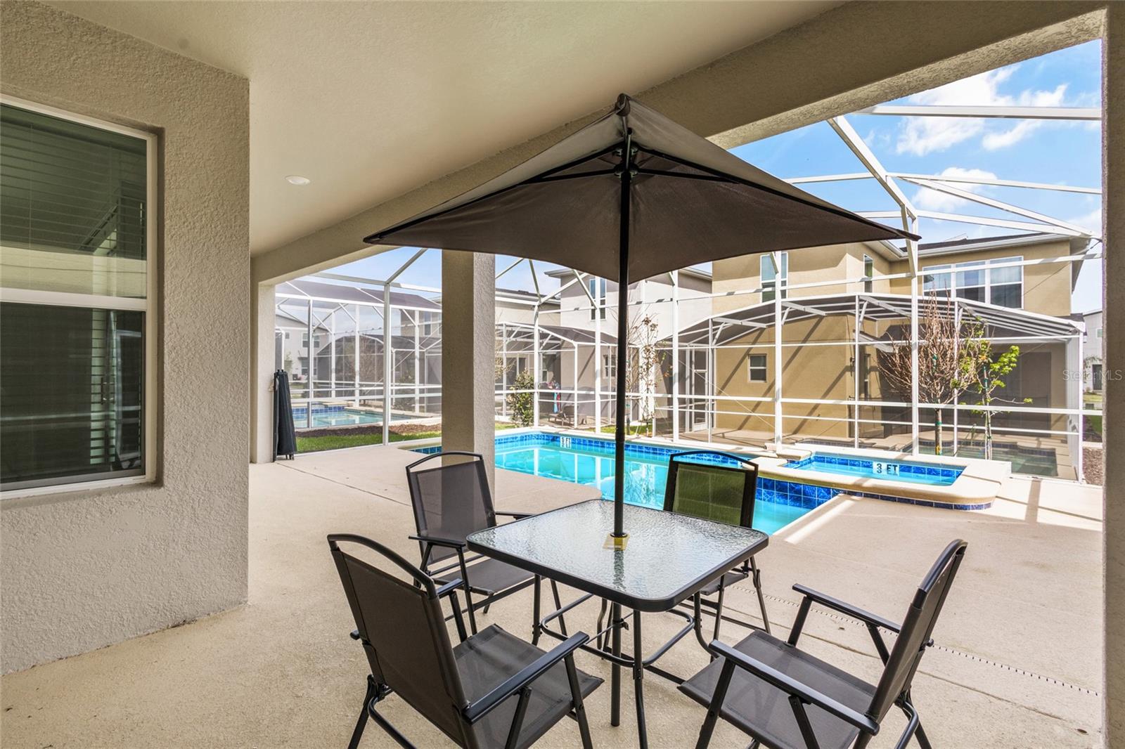 FOX NORTH - Residential Lease