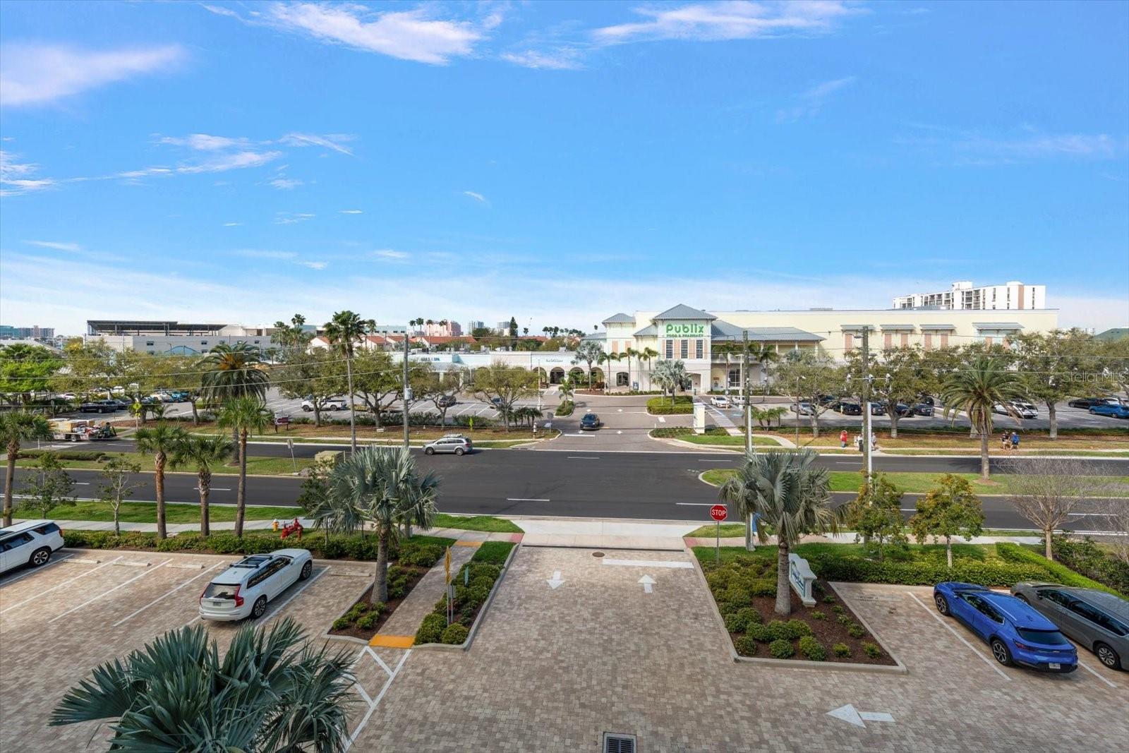 DOLPHIN HARBOUR CONDO - Residential