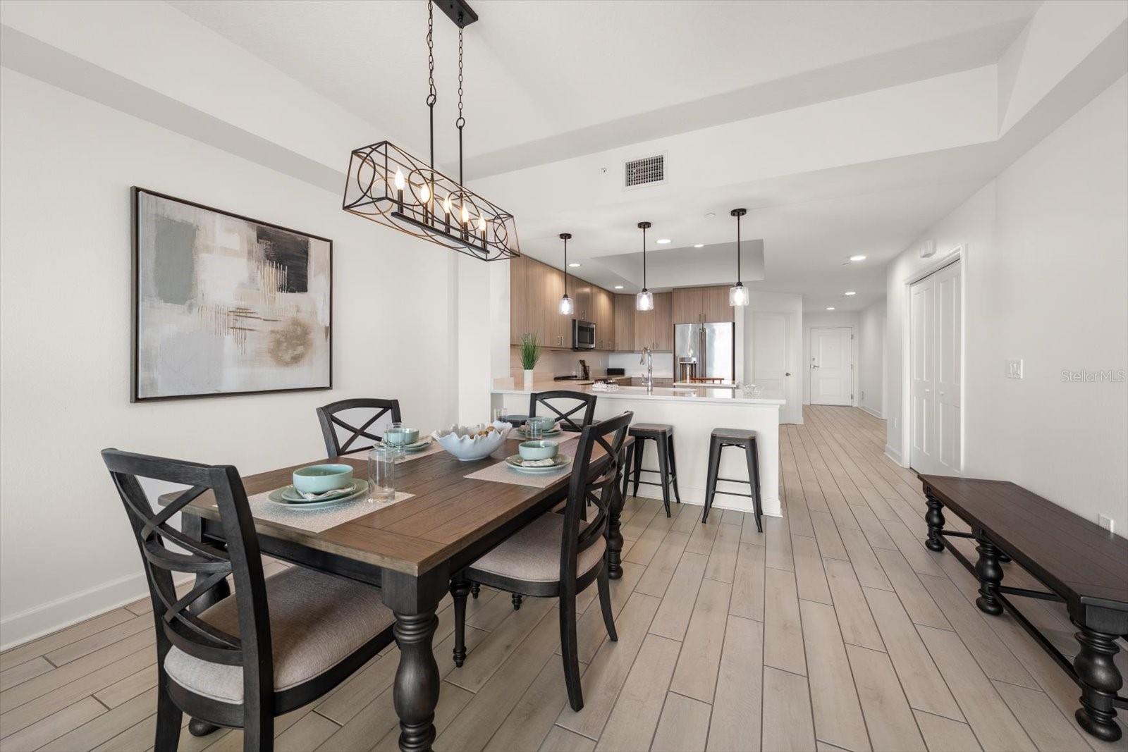 DOLPHIN HARBOUR CONDO - Residential