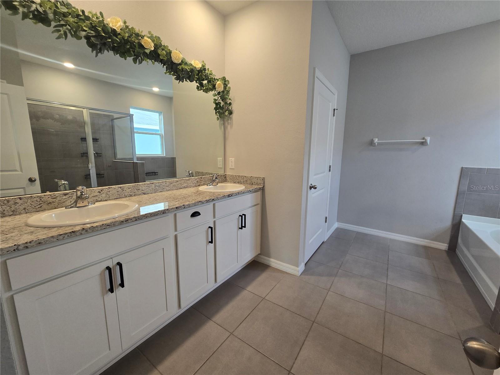 WATERFORD PH 1 - Residential