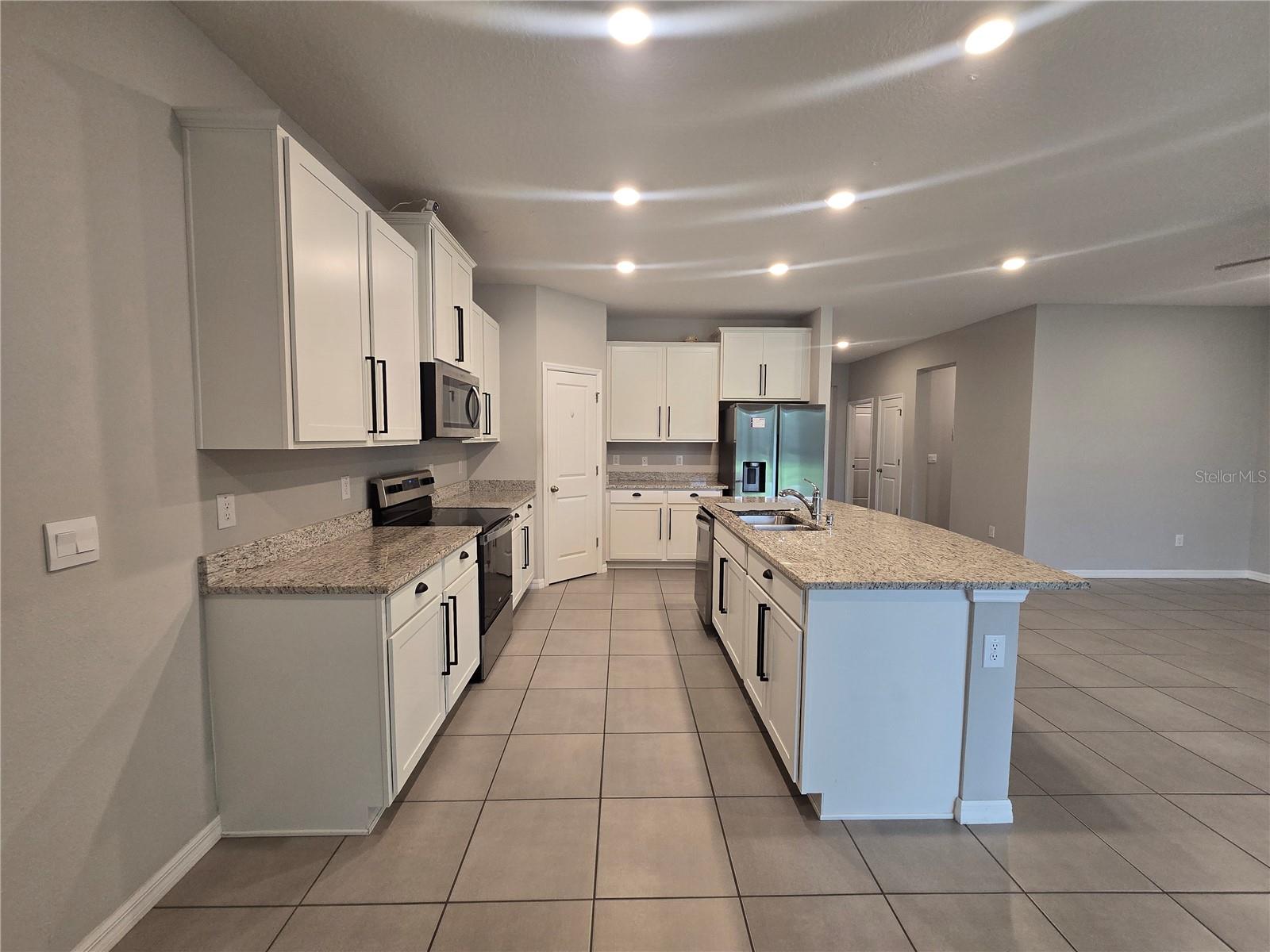 WATERFORD PH 1 - Residential