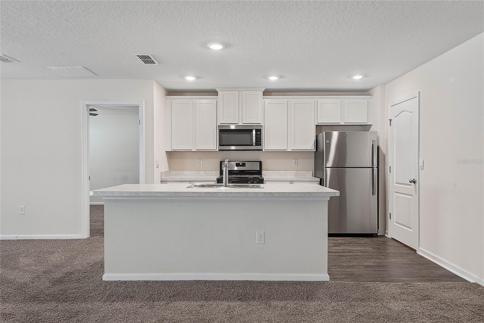 GRAND RESERVE PH 2 - Residential Lease