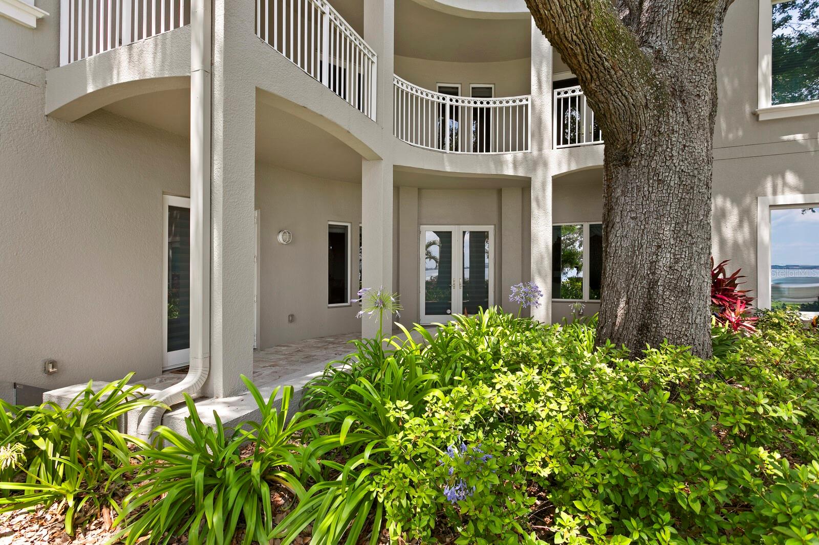3507 BAYSHORE BOULEVARD 102