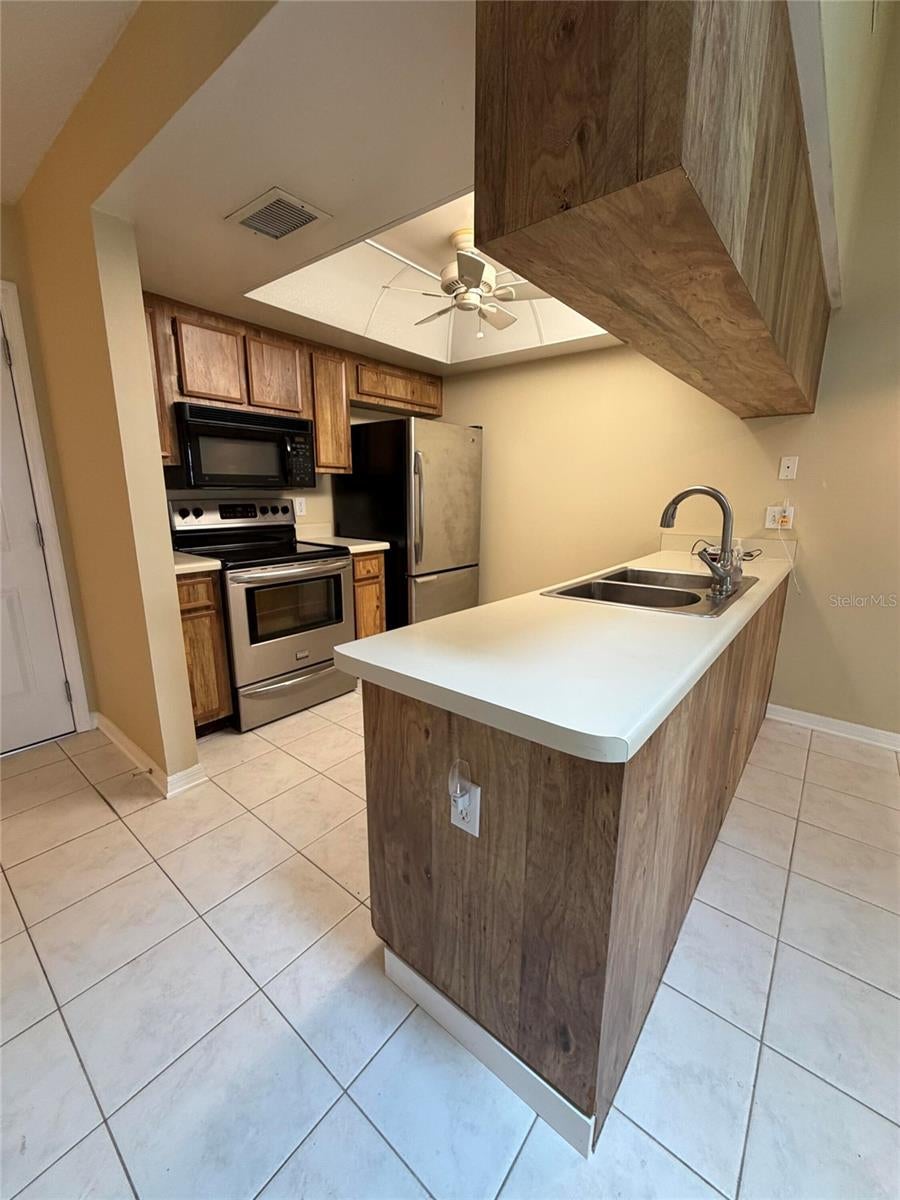 5108 LAZY OAKS DRIVE 5108