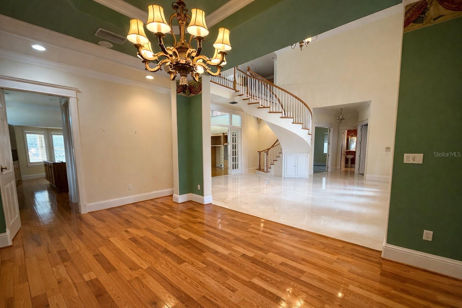 DAVIS ISLANDS PB10 PG52 TO 57 - Residential