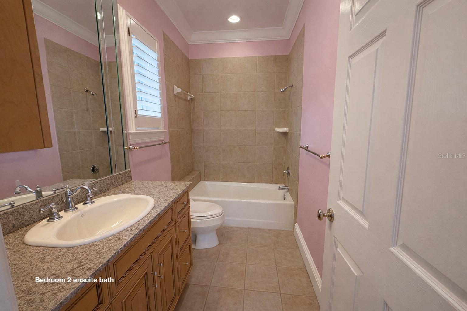 DAVIS ISLANDS PB10 PG52 TO 57 - Residential