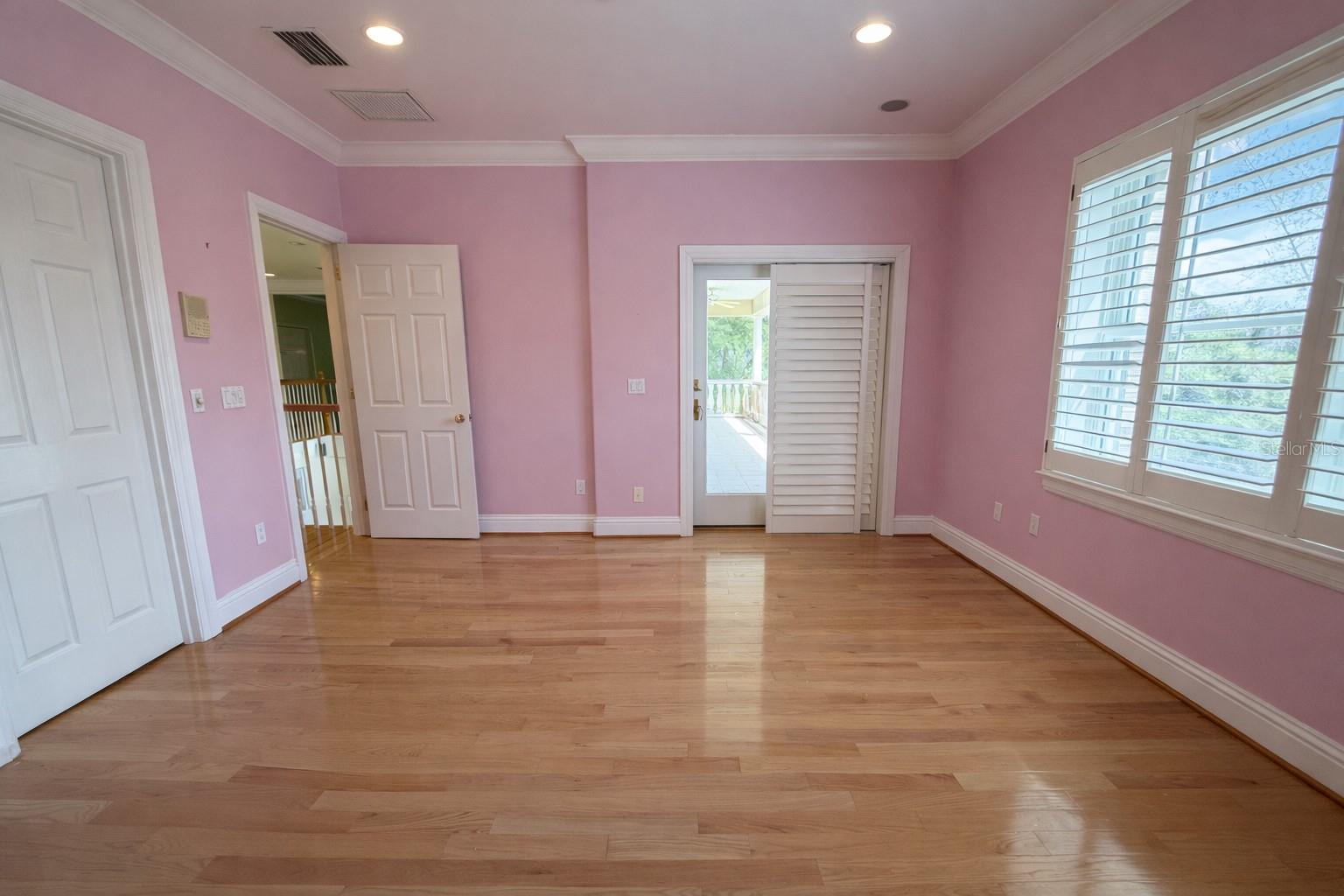 DAVIS ISLANDS PB10 PG52 TO 57 - Residential