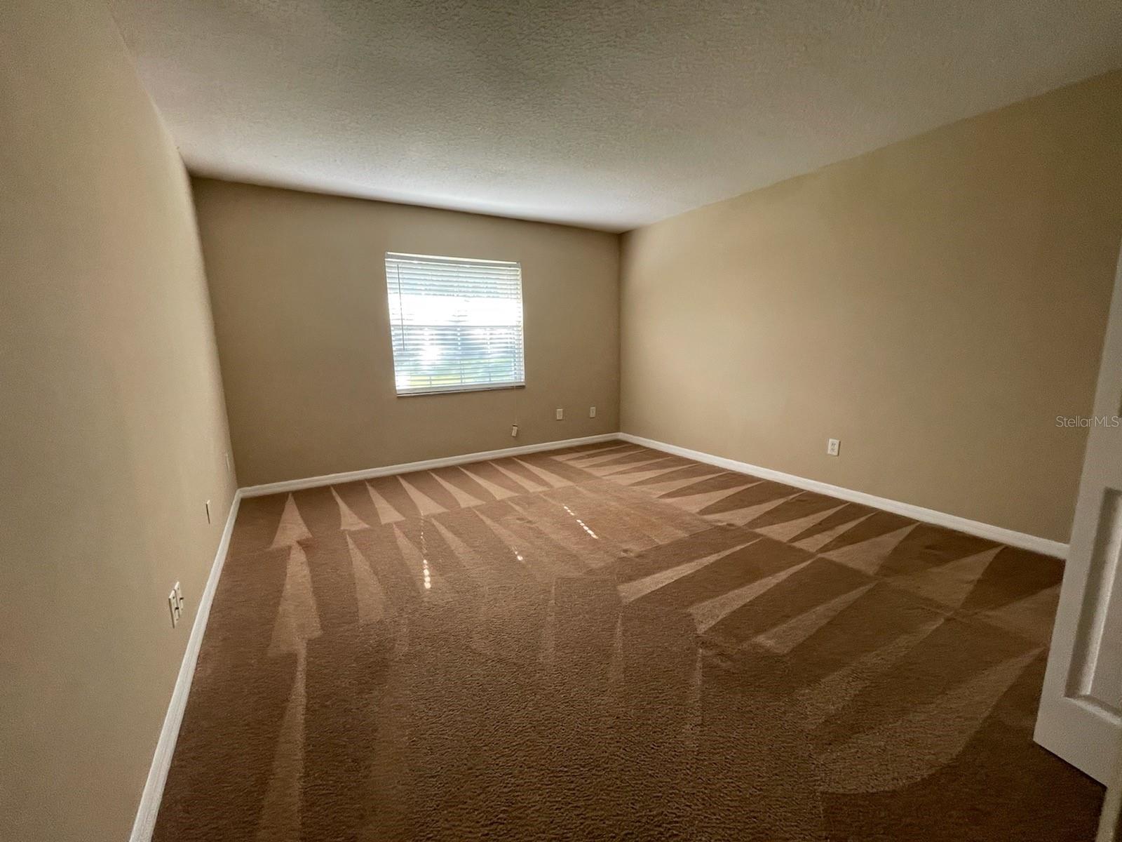 4832 TANGERINE AVENUE 4832
