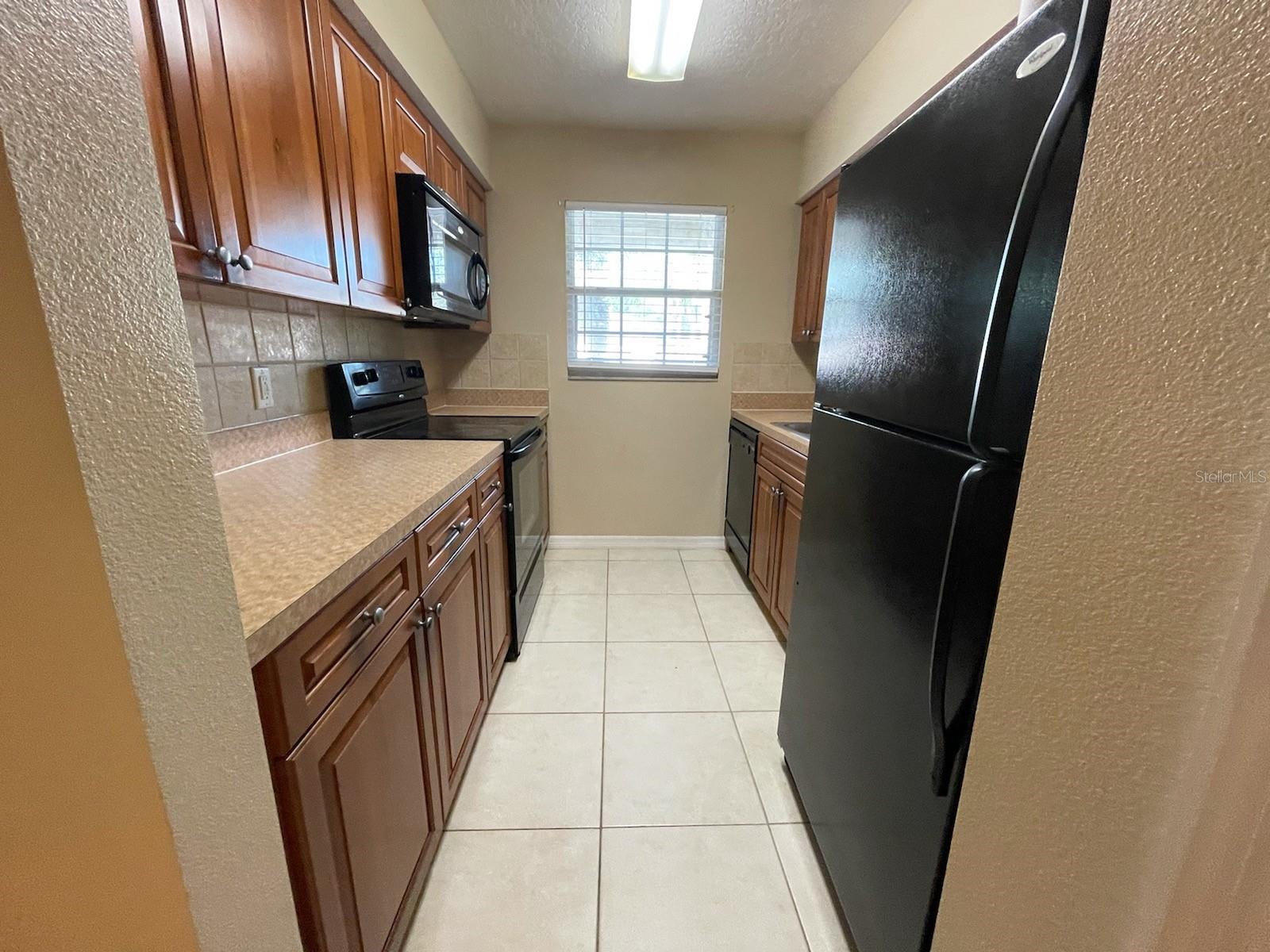 4832 TANGERINE AVENUE 4832