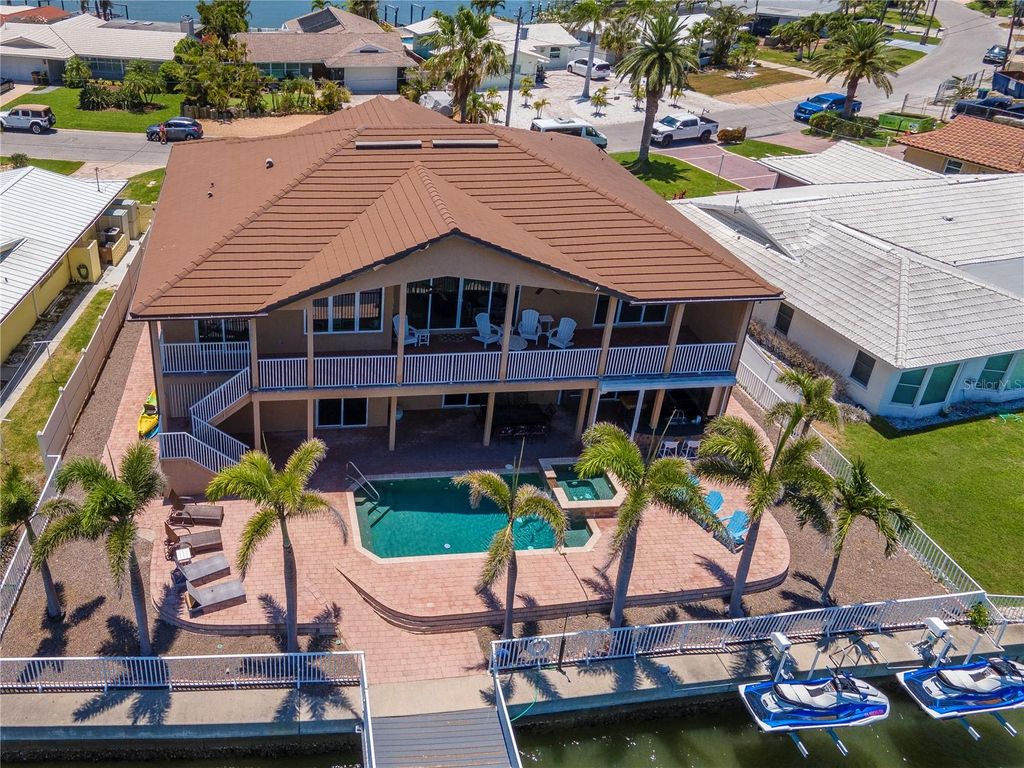 Photo of 514 Harbor Drive N, Indian Rocks Beach, FL 33785 (MLS # TB8388983)