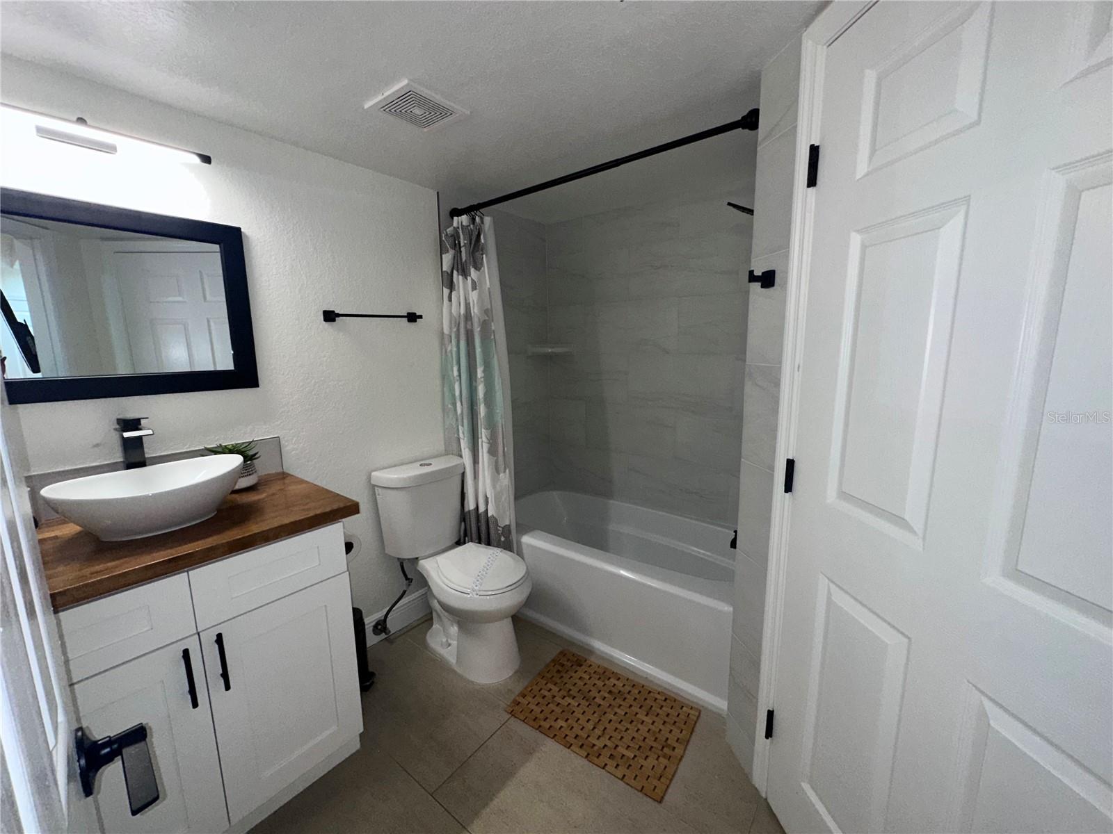 VILLAS DEL SOL AT KISSIMMEE CONDO - Residential Lease