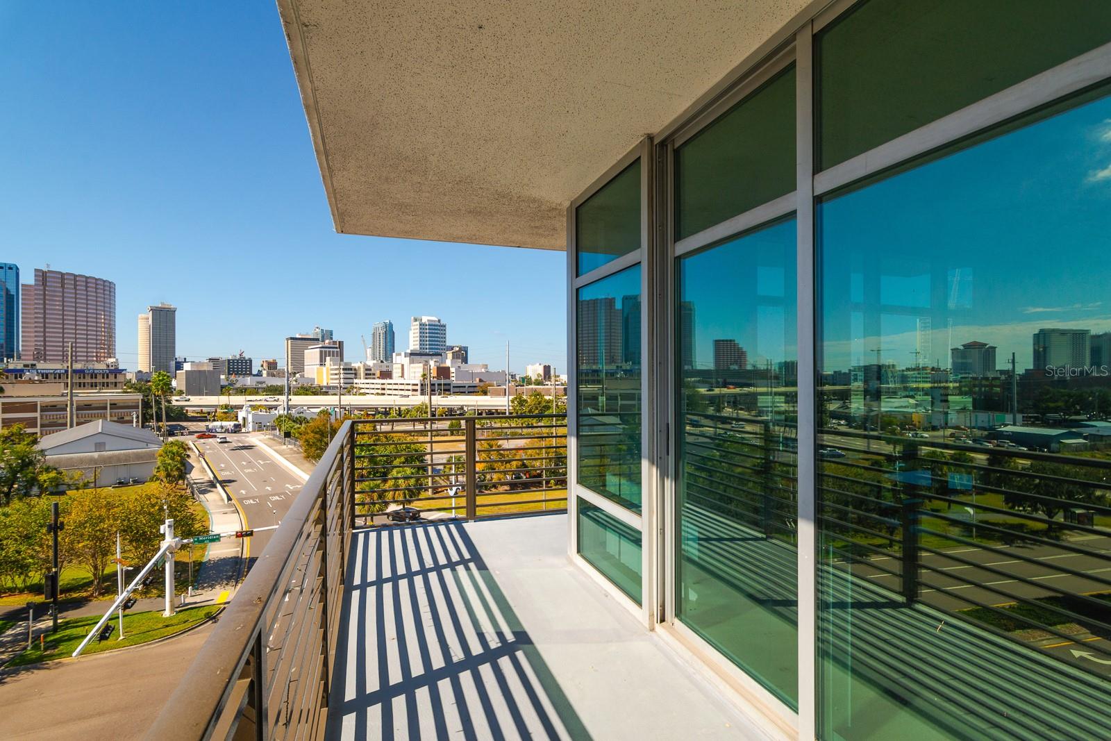 GRAND CENTRAL AT KENNEDY RESID - Residential