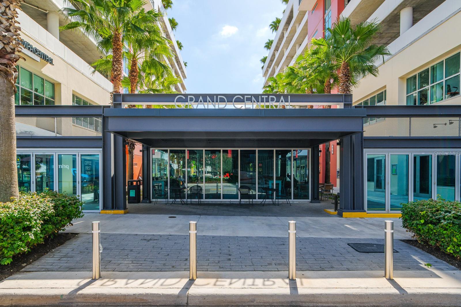 GRAND CENTRAL AT KENNEDY RESID - Residential