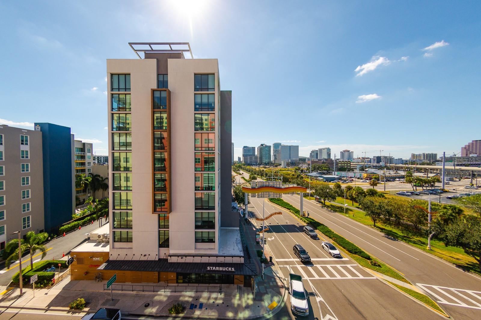 GRAND CENTRAL AT KENNEDY RESID - Residential