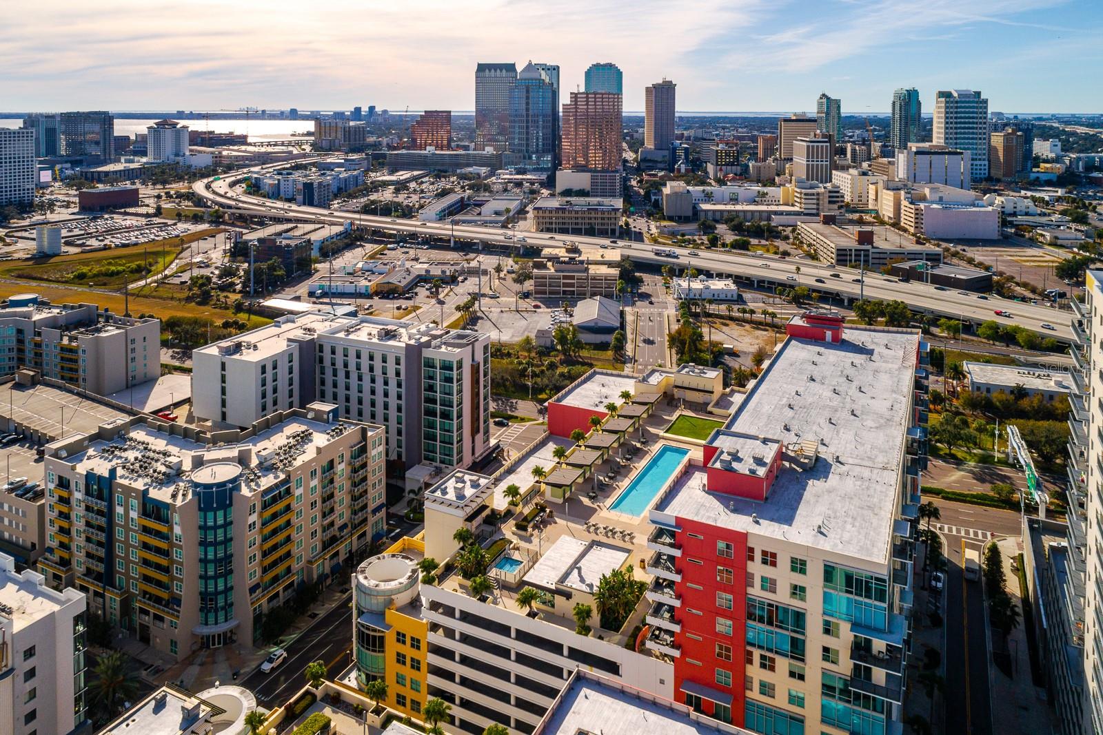 GRAND CENTRAL AT KENNEDY RESID - Residential