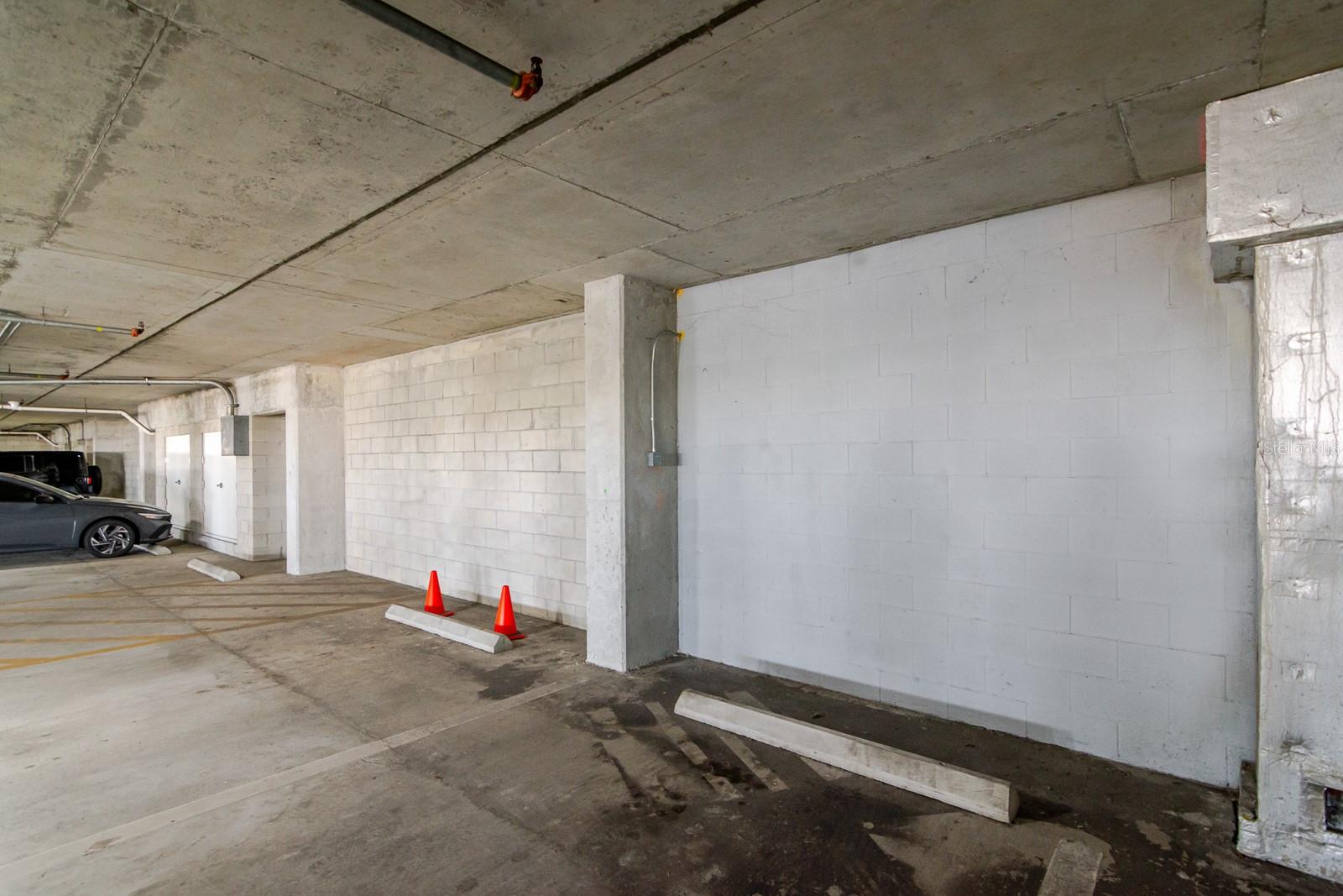 GRAND CENTRAL AT KENNEDY RESID - Residential