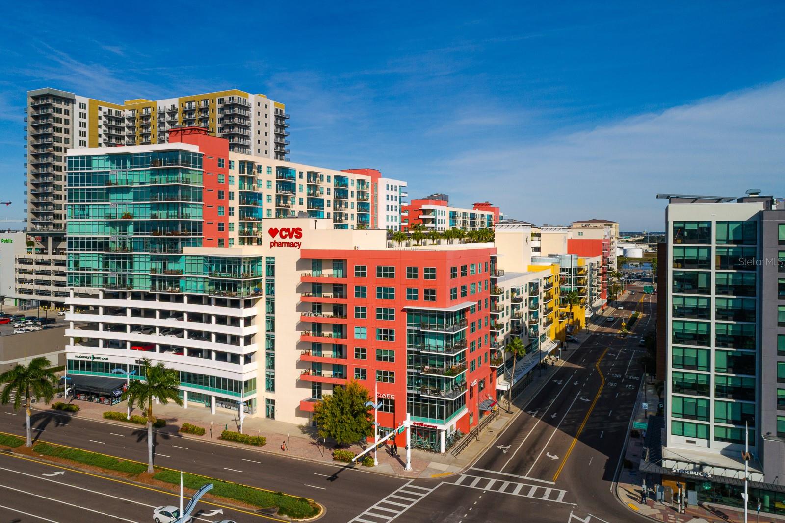 GRAND CENTRAL AT KENNEDY RESID - Residential