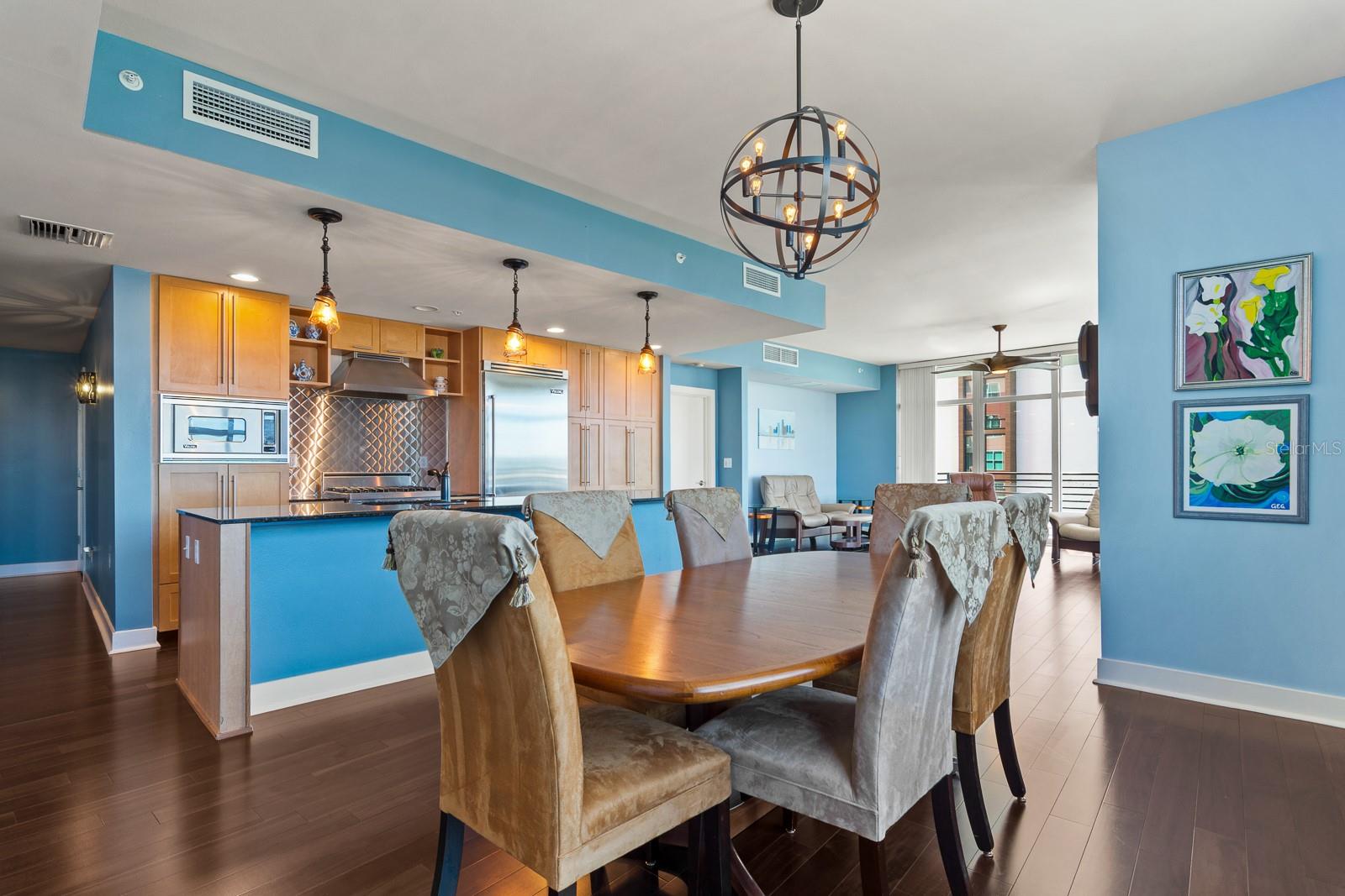 GRAND CENTRAL AT KENNEDY RESID - Residential