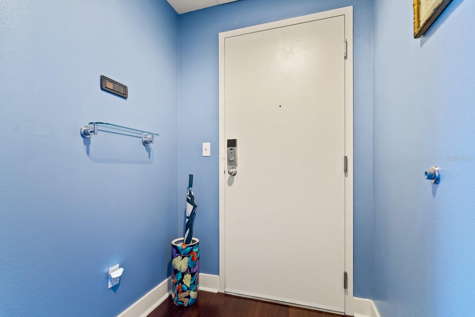 GRAND CENTRAL AT KENNEDY RESID - Residential