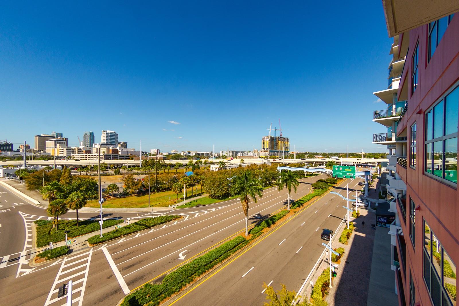 GRAND CENTRAL AT KENNEDY RESID - Residential