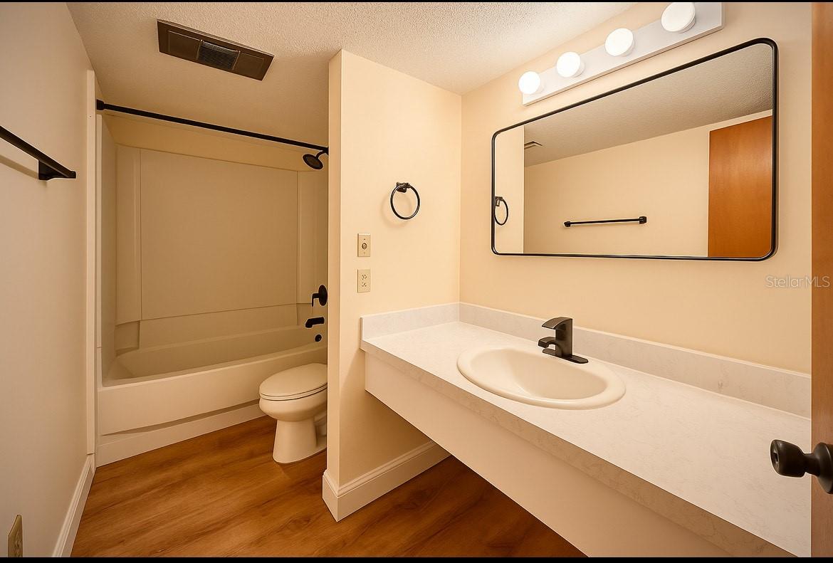 GRENELEFE CAMELOT CONDO - Residential