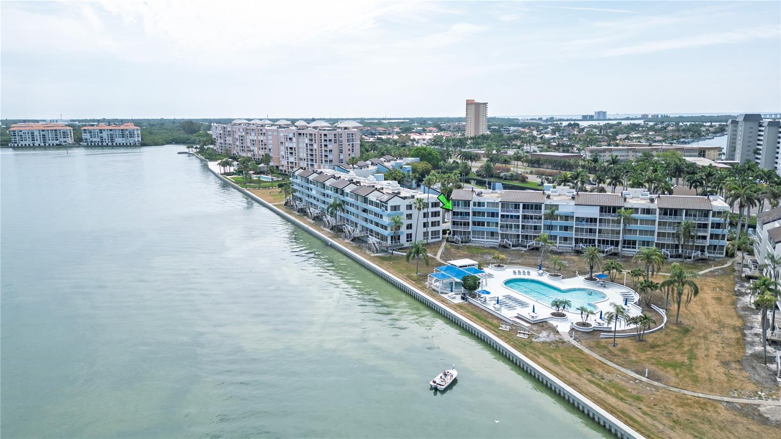 ISLA KEY CONDO - Residential