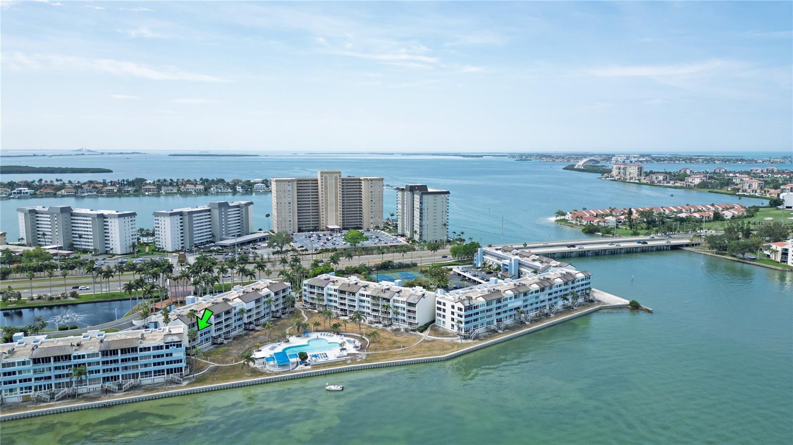 ISLA KEY CONDO - Residential