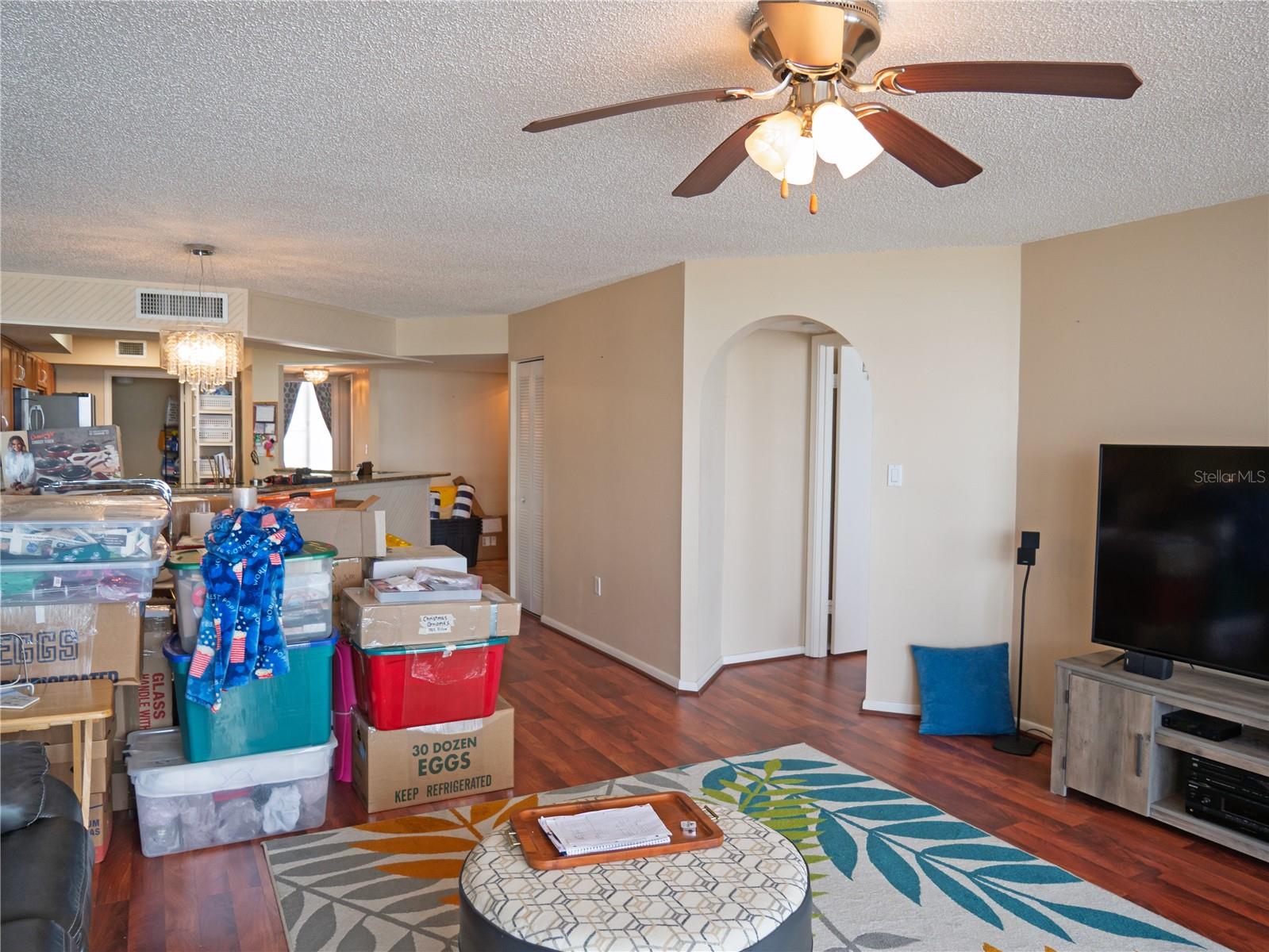 ISLA KEY CONDO - Residential