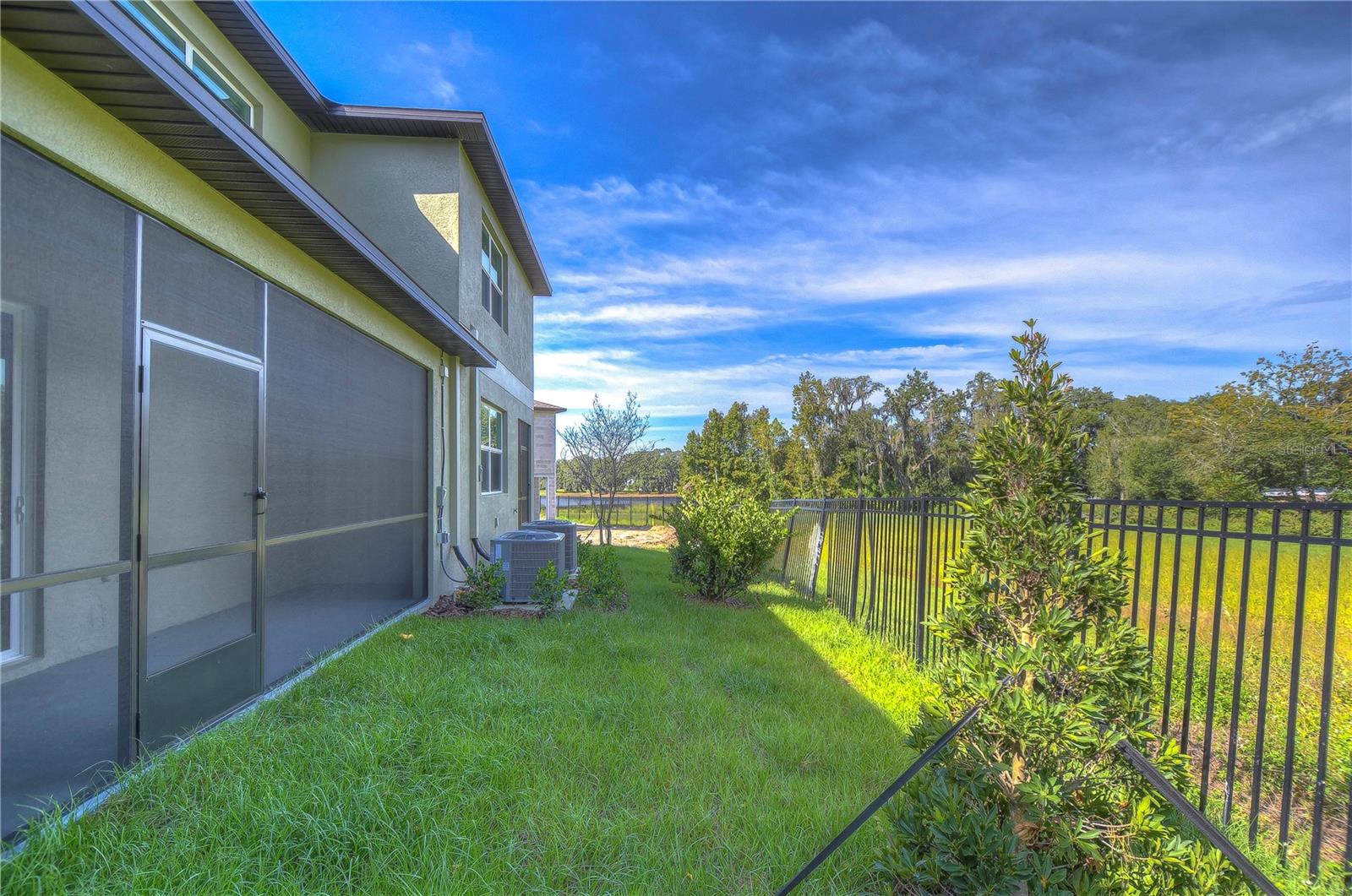 ABBOTT SQUARE PH 1A - Residential Lease