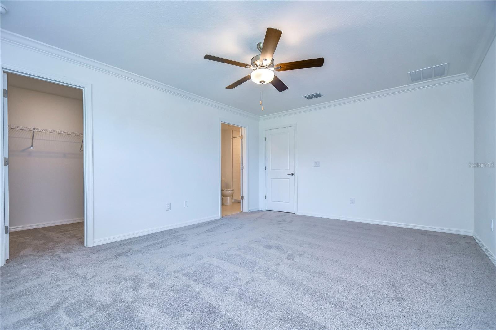 ABBOTT SQUARE PH 1A - Residential Lease