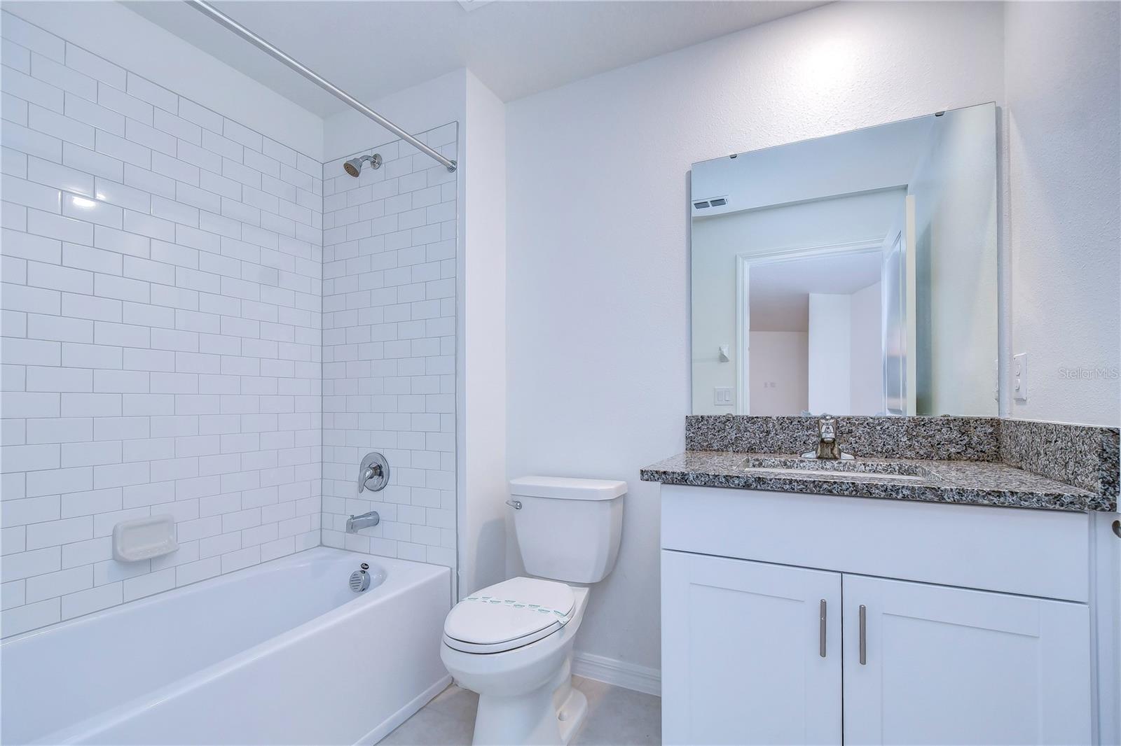 ABBOTT SQUARE PH 1A - Residential Lease