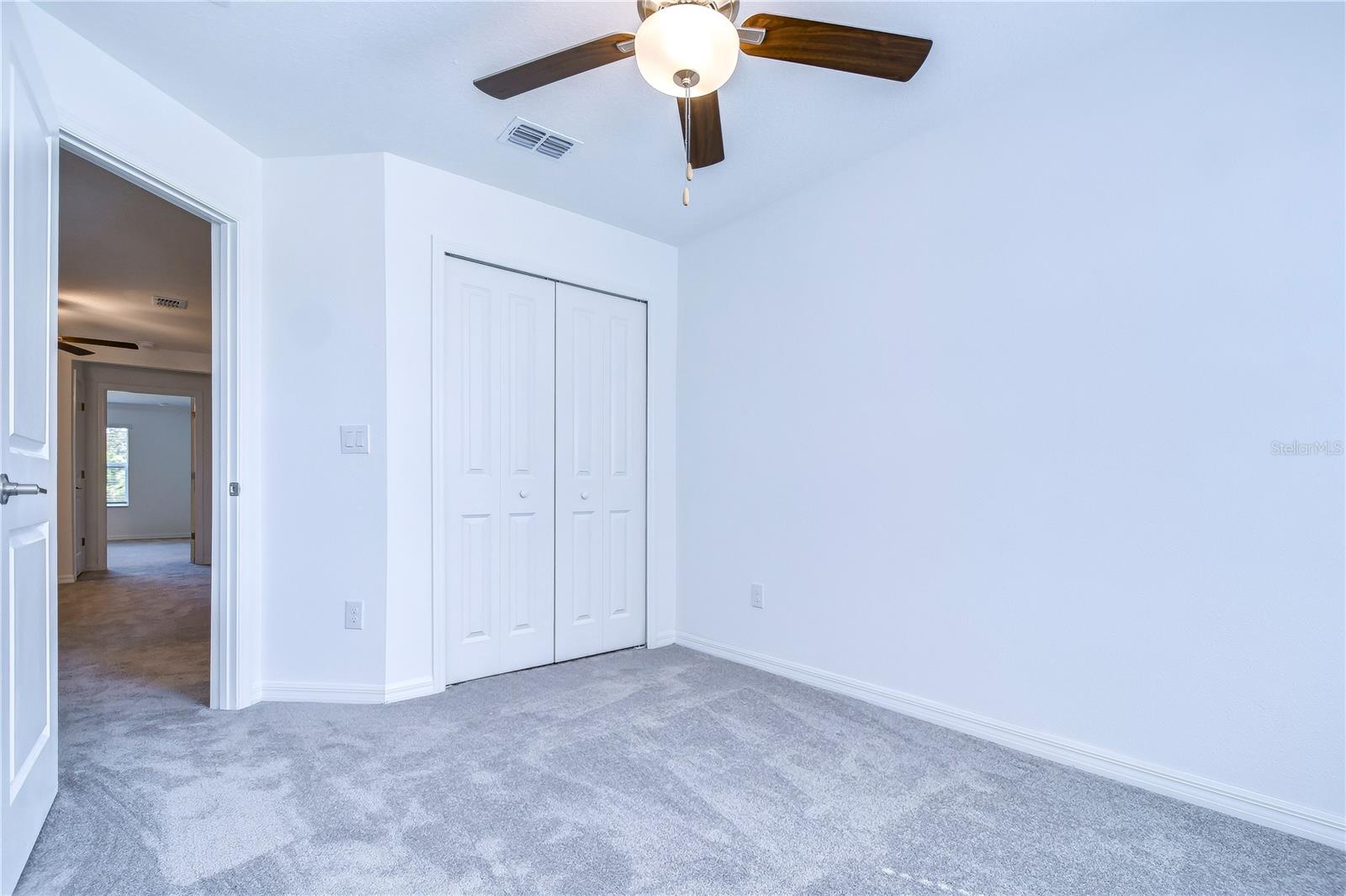 ABBOTT SQUARE PH 1A - Residential Lease