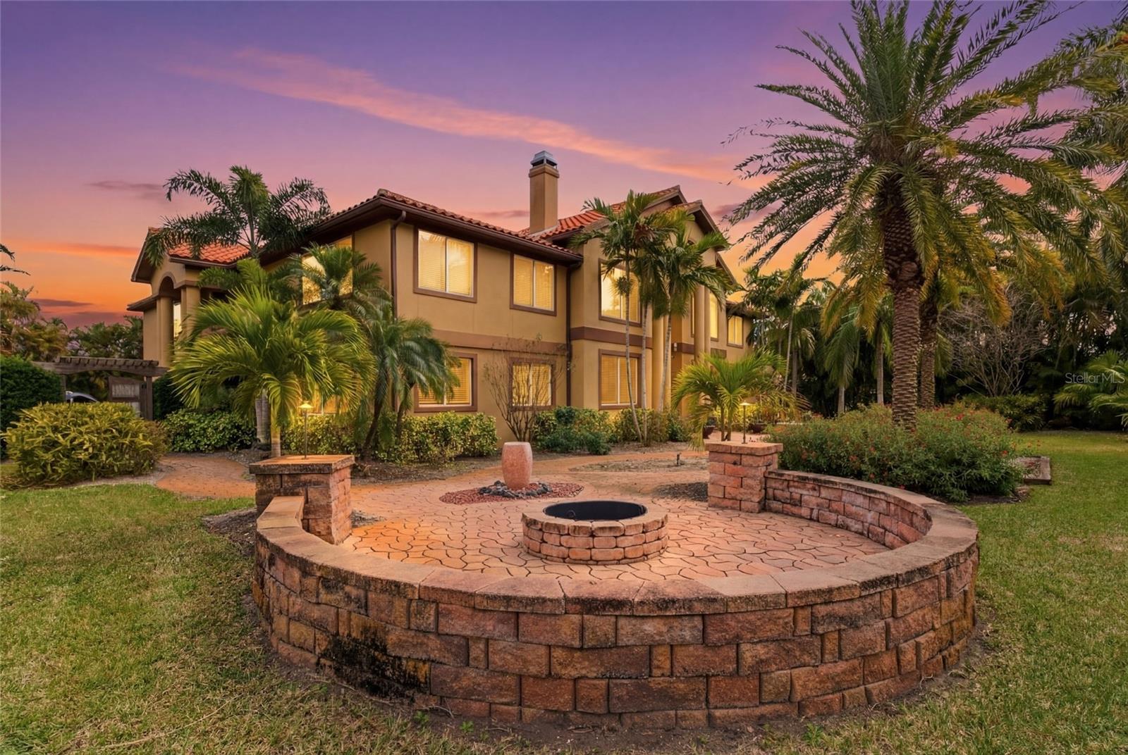 303 SUNNY LANE