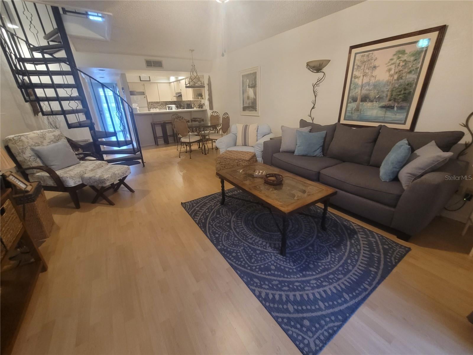 1328 CYPRESS COVE COURT