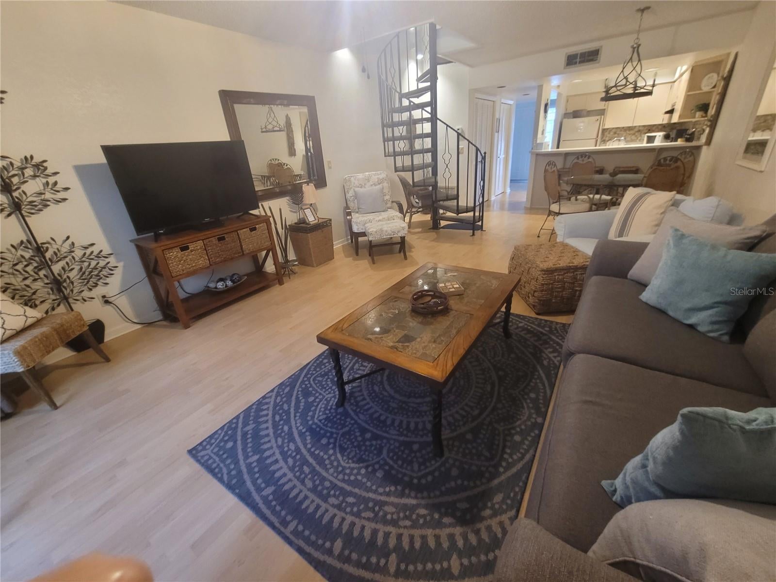 1328 CYPRESS COVE COURT