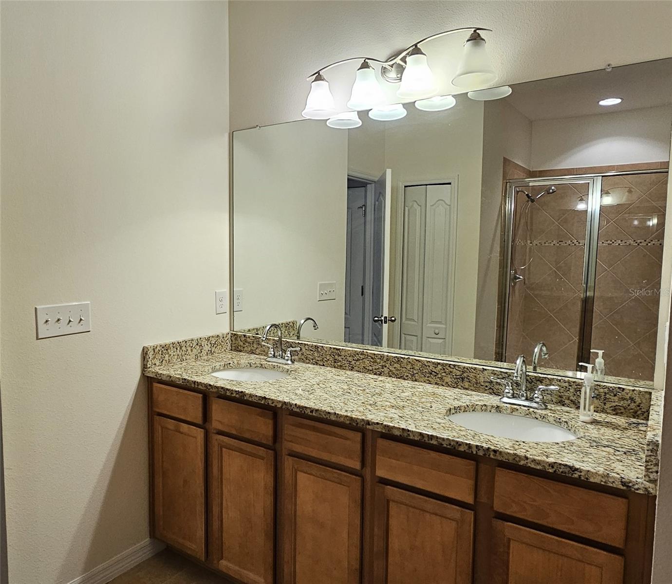 PANTHER TRACE PH 2B-2 - Residential Lease