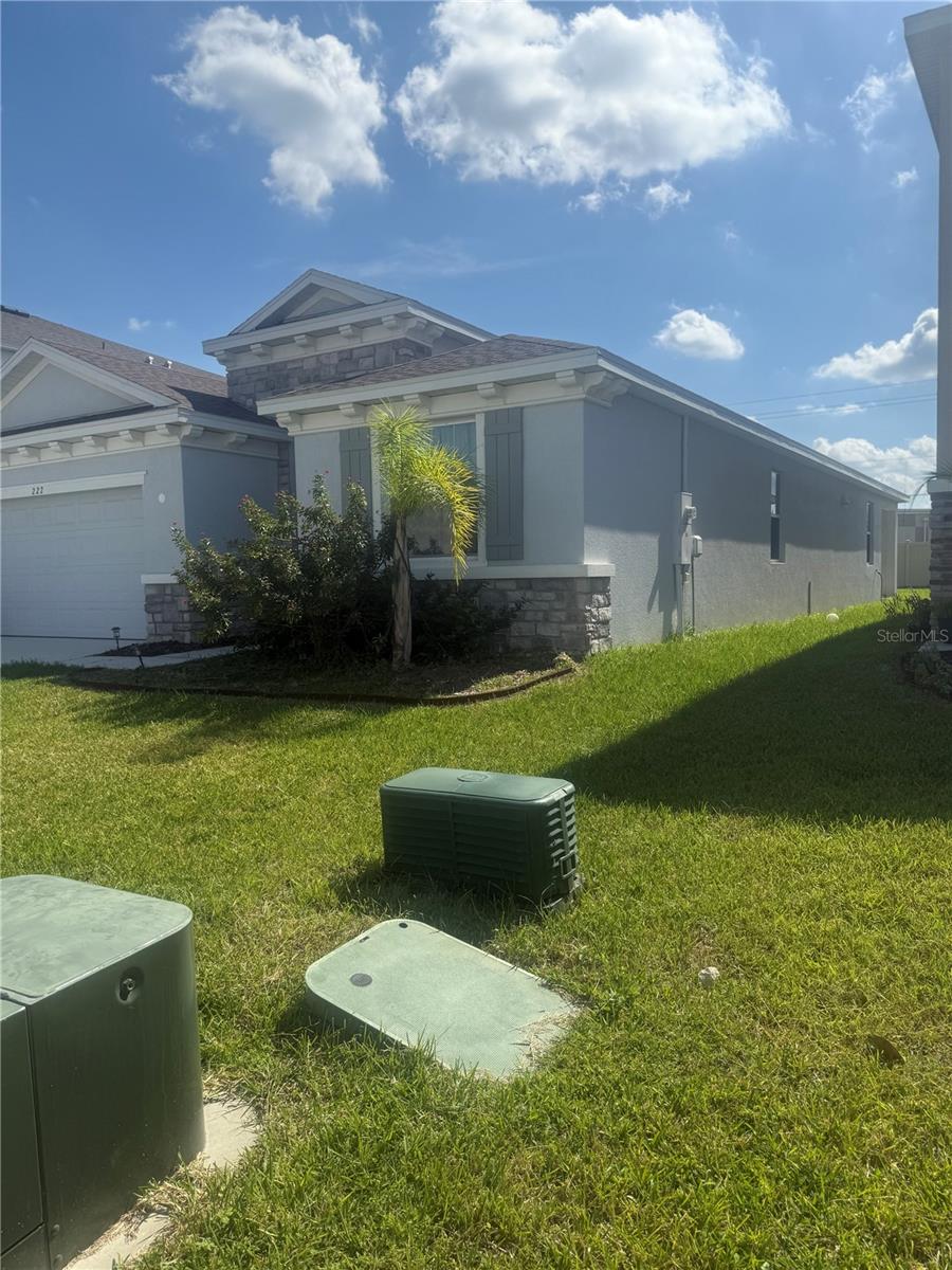 MANGROVE MANOR PH 2 - Residential Lease