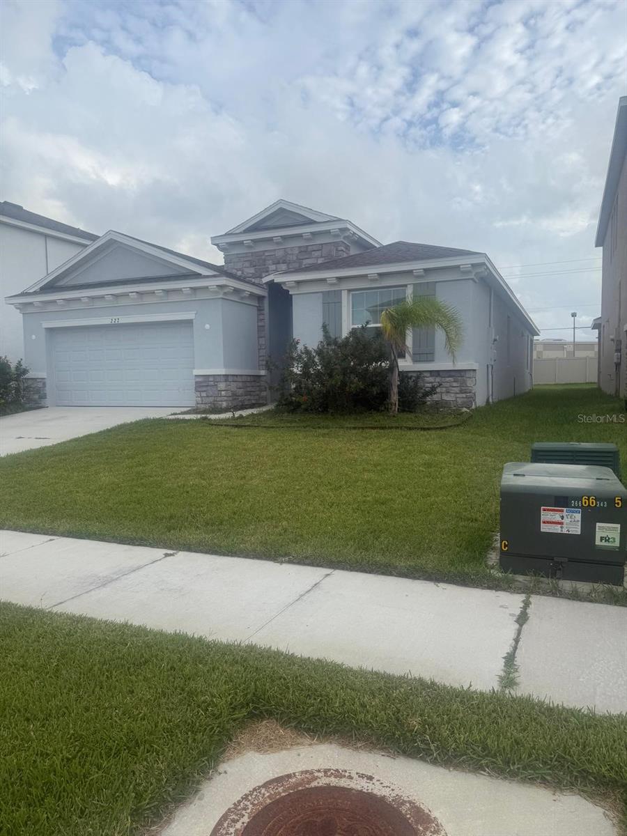 MANGROVE MANOR PH 2 - Residential Lease