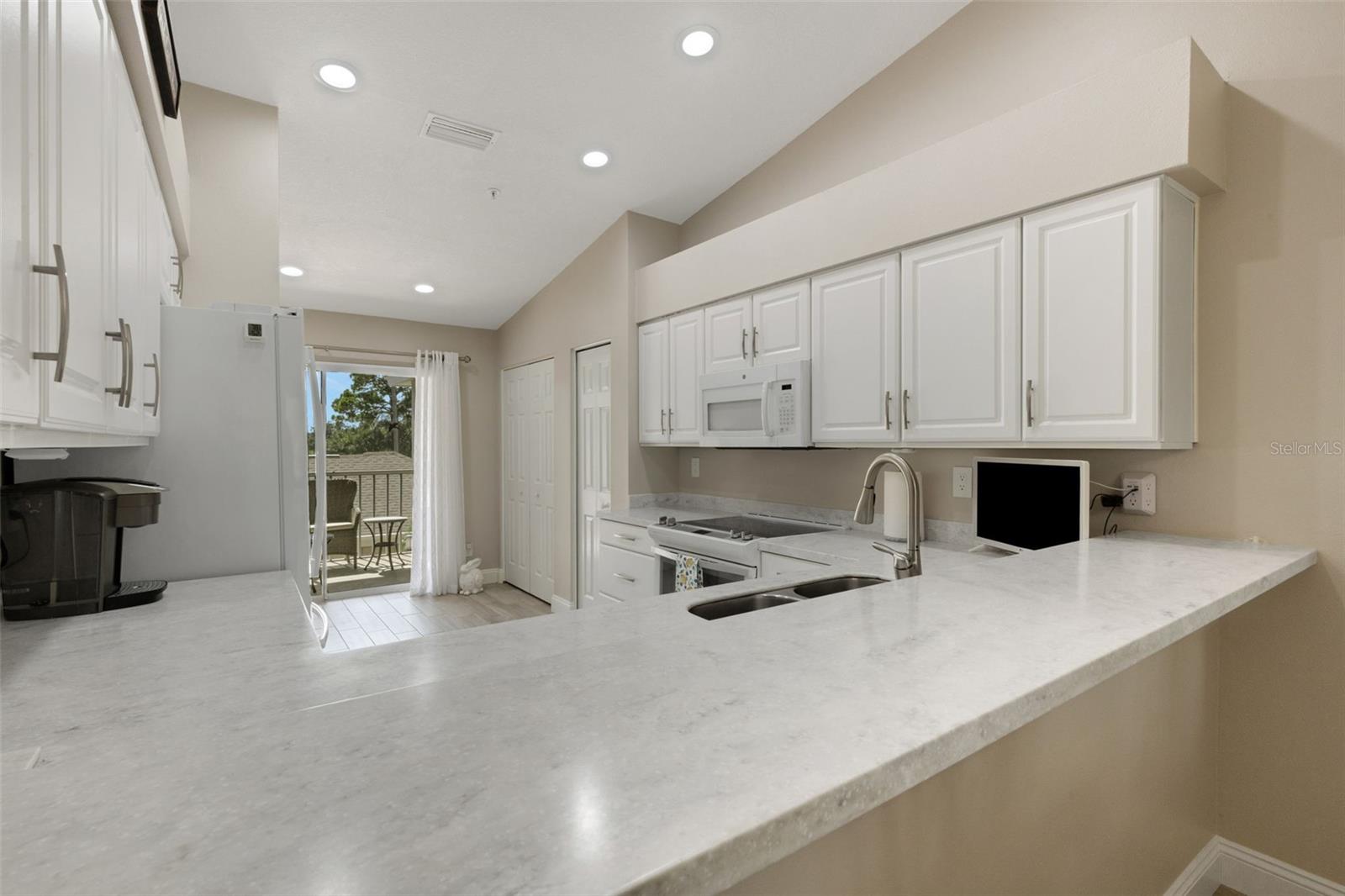 STONEYBROOK VERANDAS 1 - Residential Lease