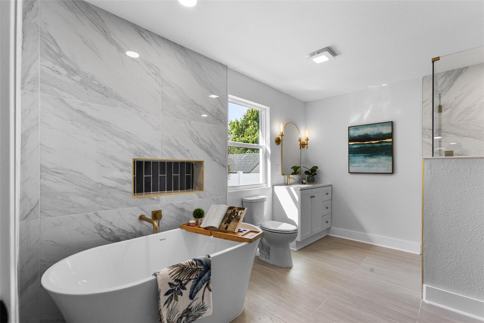 ROSS OAKS - Residential