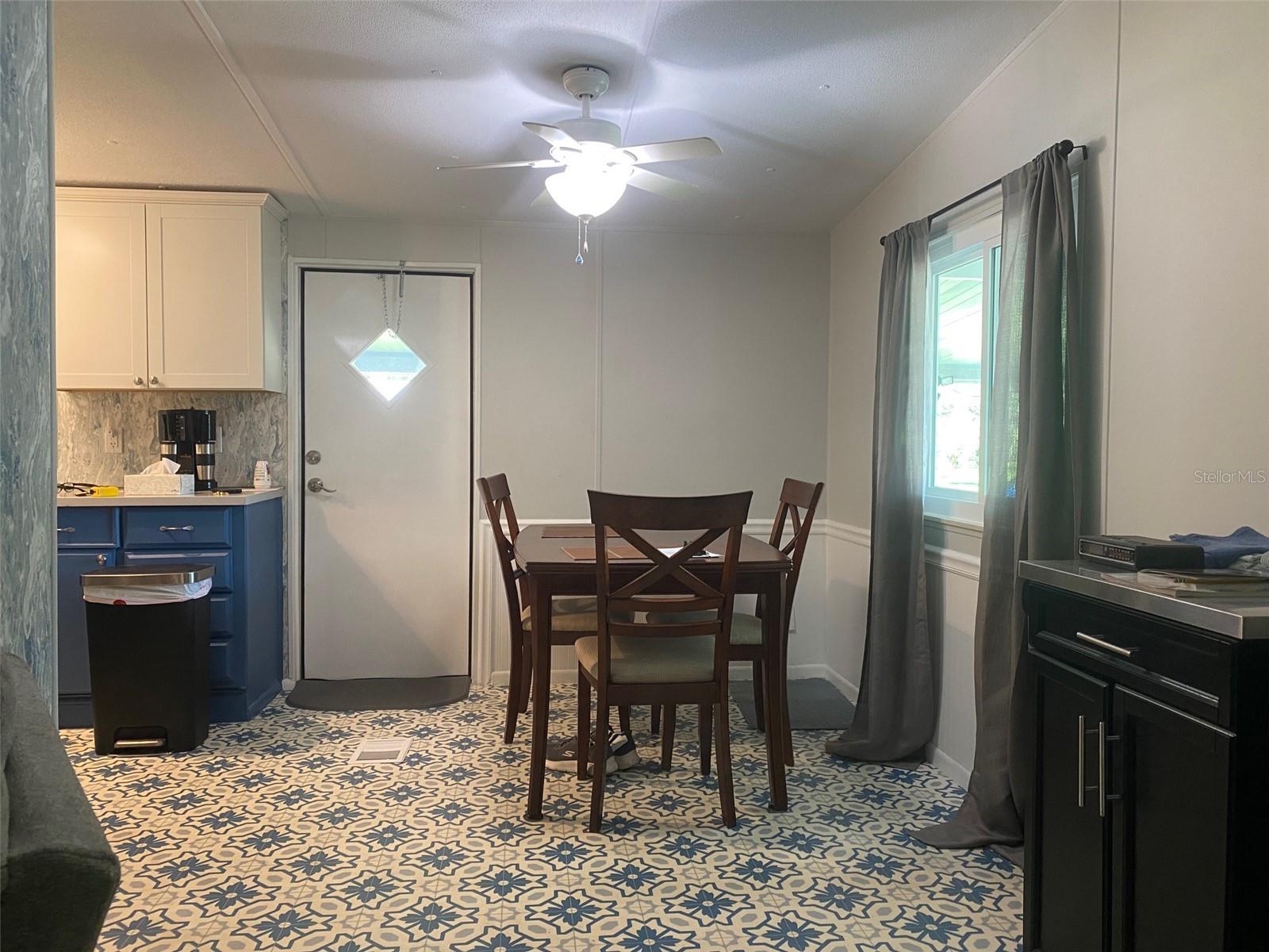 HILLTOP ESTATE - Residential