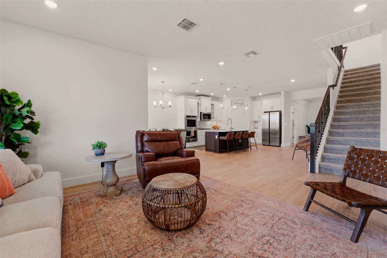 SAVANNA AT LAKEWOOD RANCH PH III 3ABD - Residential